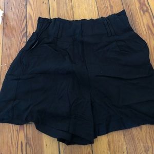 Black Flowy Shorts (M)